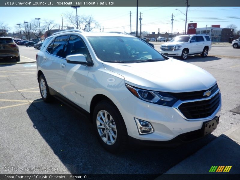 Iridescent Pearl Tricoat / Jet Black 2019 Chevrolet Equinox LT