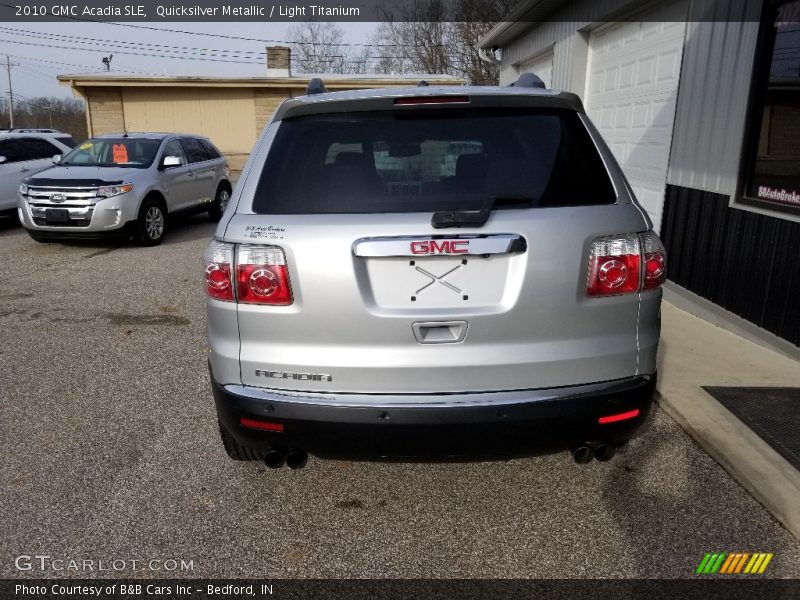 Quicksilver Metallic / Light Titanium 2010 GMC Acadia SLE