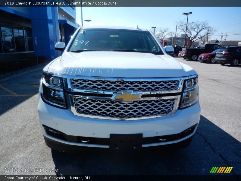 Summit White / Cocoa/Dune 2019 Chevrolet Suburban LT 4WD