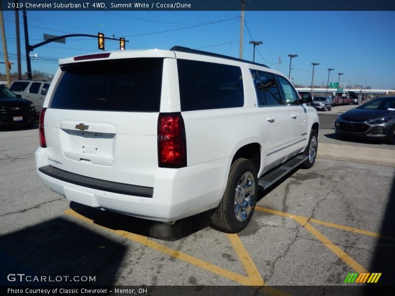 Summit White / Cocoa/Dune 2019 Chevrolet Suburban LT 4WD