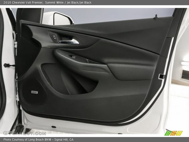 Door Panel of 2016 Volt Premier