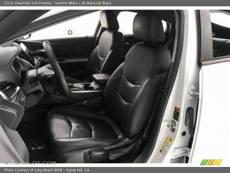 Front Seat of 2016 Volt Premier