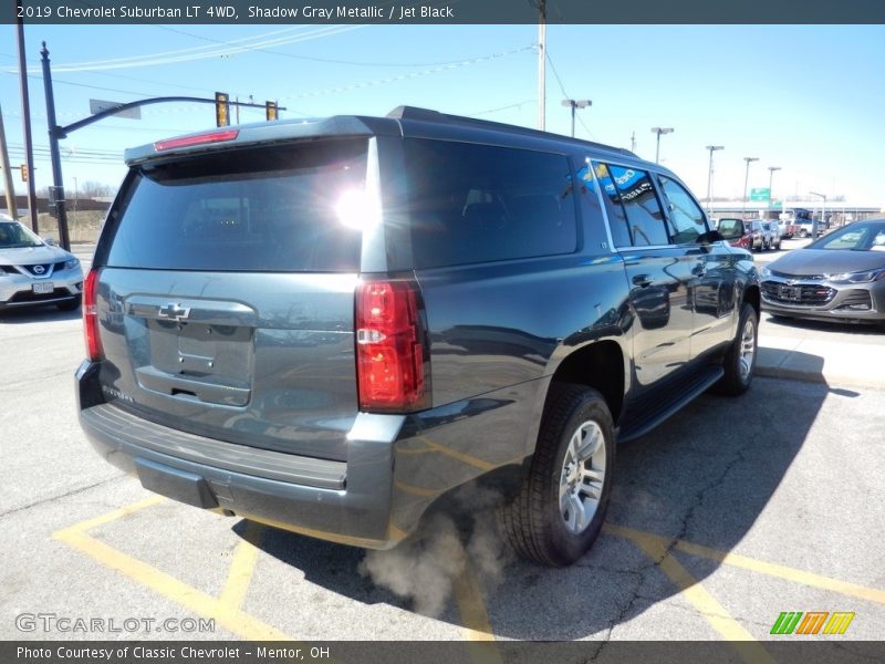Shadow Gray Metallic / Jet Black 2019 Chevrolet Suburban LT 4WD