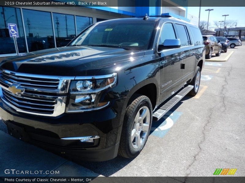 Black / Jet Black 2019 Chevrolet Suburban Premier 4WD
