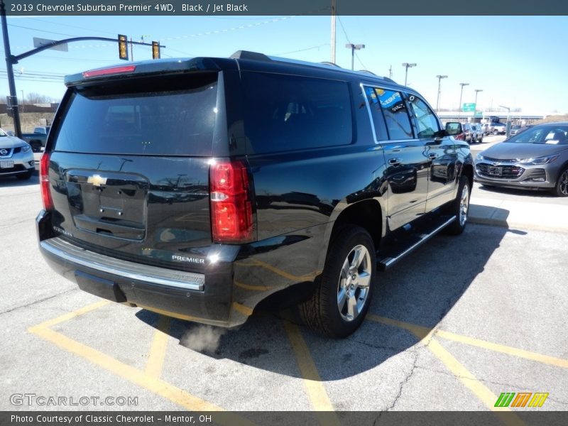 Black / Jet Black 2019 Chevrolet Suburban Premier 4WD
