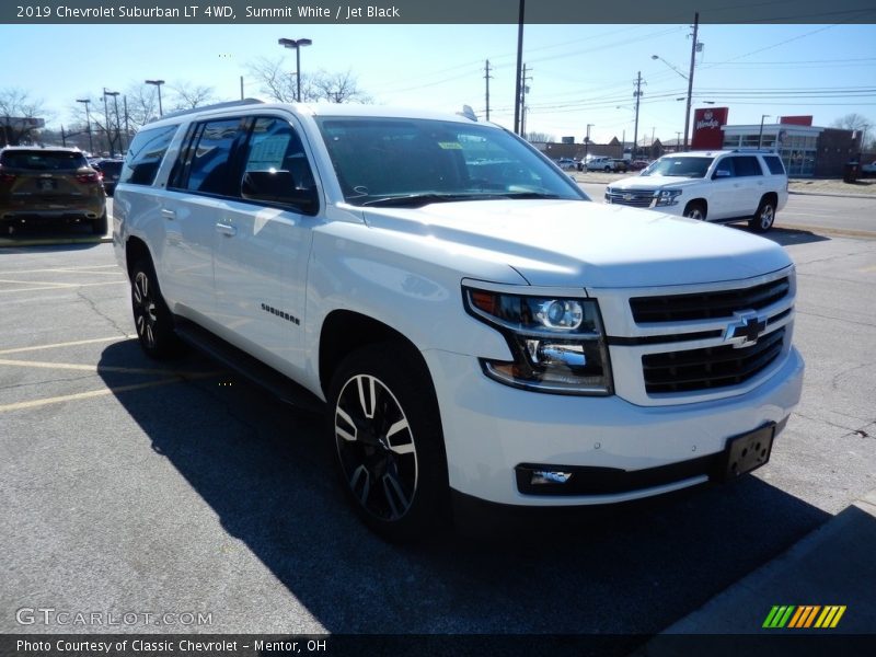 Summit White / Jet Black 2019 Chevrolet Suburban LT 4WD