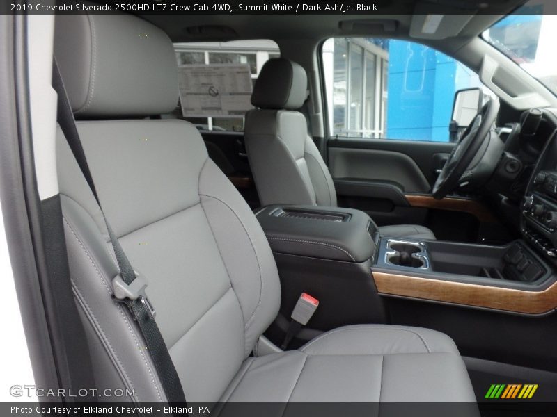 Summit White / Dark Ash/Jet Black 2019 Chevrolet Silverado 2500HD LTZ Crew Cab 4WD