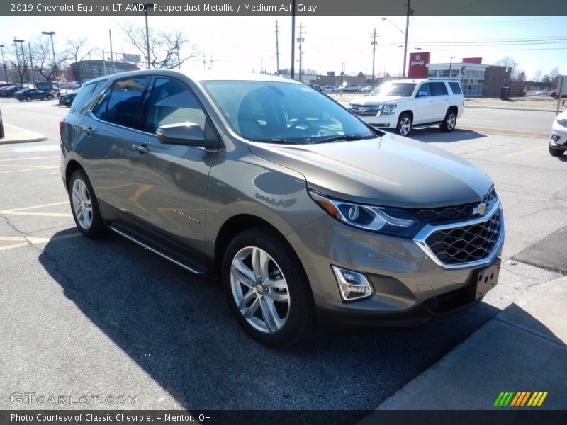 Pepperdust Metallic / Medium Ash Gray 2019 Chevrolet Equinox LT AWD