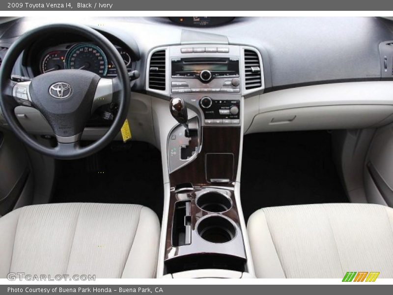 Black / Ivory 2009 Toyota Venza I4