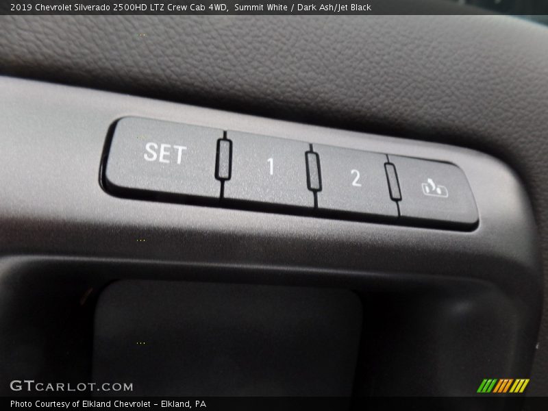 Summit White / Dark Ash/Jet Black 2019 Chevrolet Silverado 2500HD LTZ Crew Cab 4WD