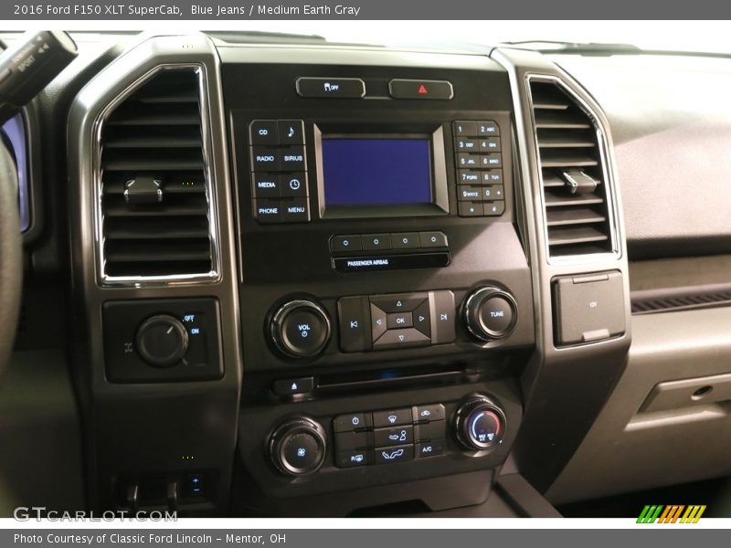 Blue Jeans / Medium Earth Gray 2016 Ford F150 XLT SuperCab