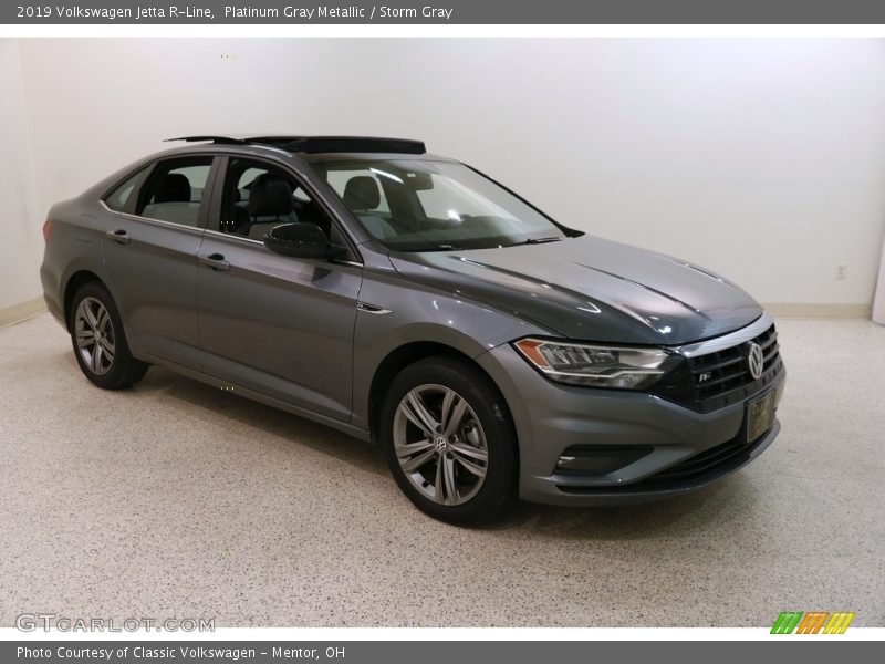 Platinum Gray Metallic / Storm Gray 2019 Volkswagen Jetta R-Line