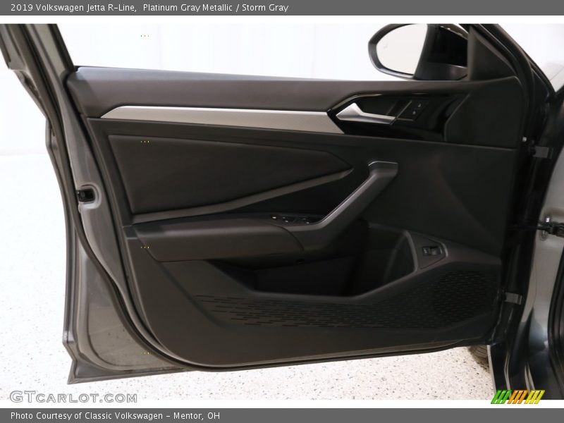 Platinum Gray Metallic / Storm Gray 2019 Volkswagen Jetta R-Line