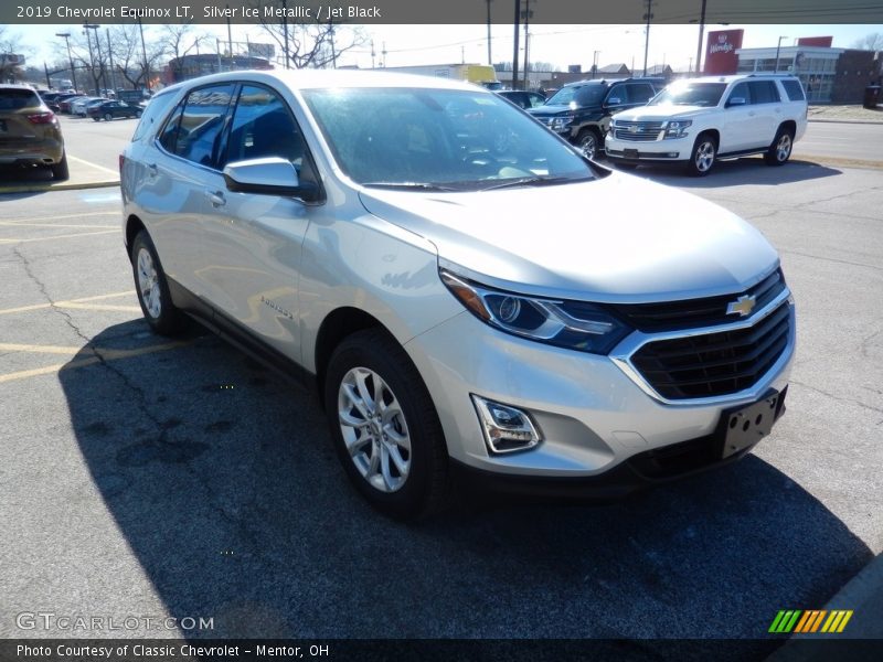Silver Ice Metallic / Jet Black 2019 Chevrolet Equinox LT