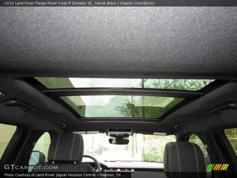 Narvik Black / Dapple Grey/Ebony 2018 Land Rover Range Rover Velar R Dynamic SE
