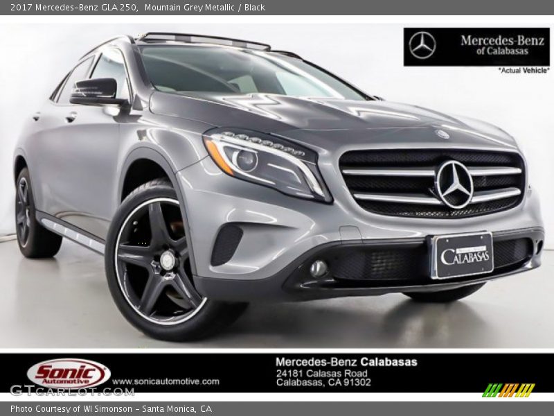 Mountain Grey Metallic / Black 2017 Mercedes-Benz GLA 250