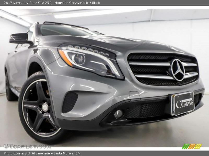 Mountain Grey Metallic / Black 2017 Mercedes-Benz GLA 250