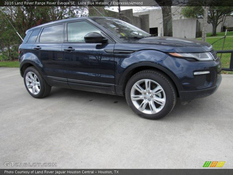 Loire Blue Metalllic / Espresso/Almond 2016 Land Rover Range Rover Evoque SE