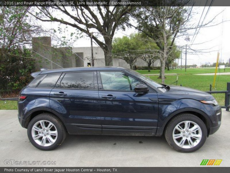 Loire Blue Metalllic / Espresso/Almond 2016 Land Rover Range Rover Evoque SE
