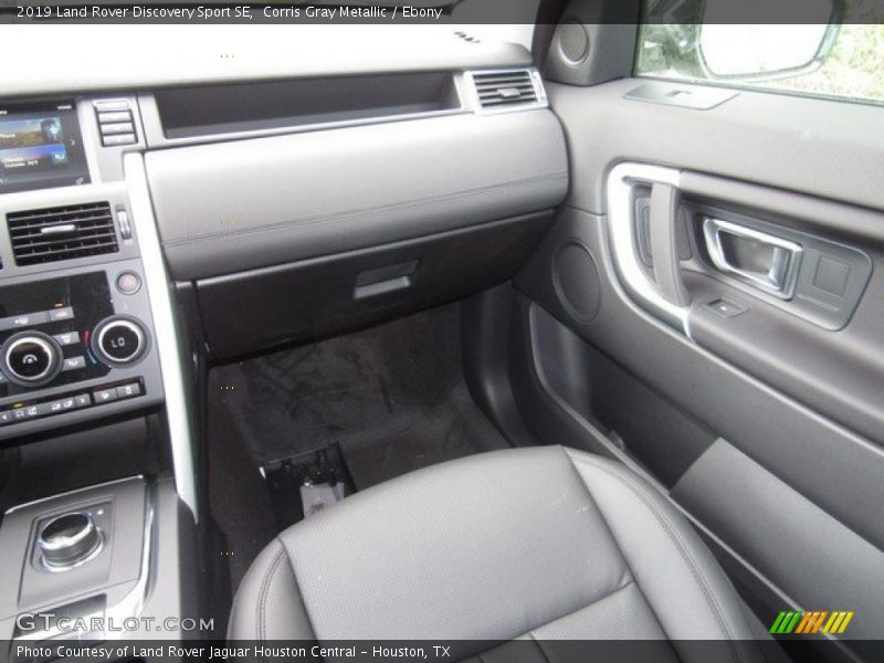 Corris Gray Metallic / Ebony 2019 Land Rover Discovery Sport SE