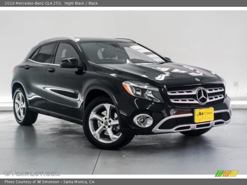 Night Black / Black 2019 Mercedes-Benz GLA 250