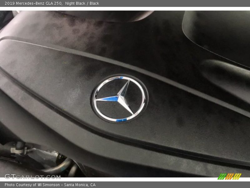 Night Black / Black 2019 Mercedes-Benz GLA 250