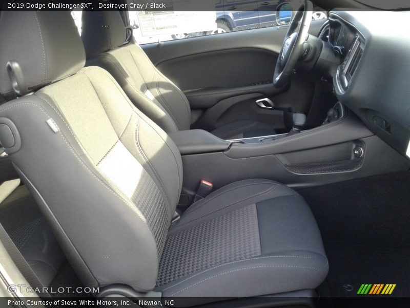 Destroyer Gray / Black 2019 Dodge Challenger SXT