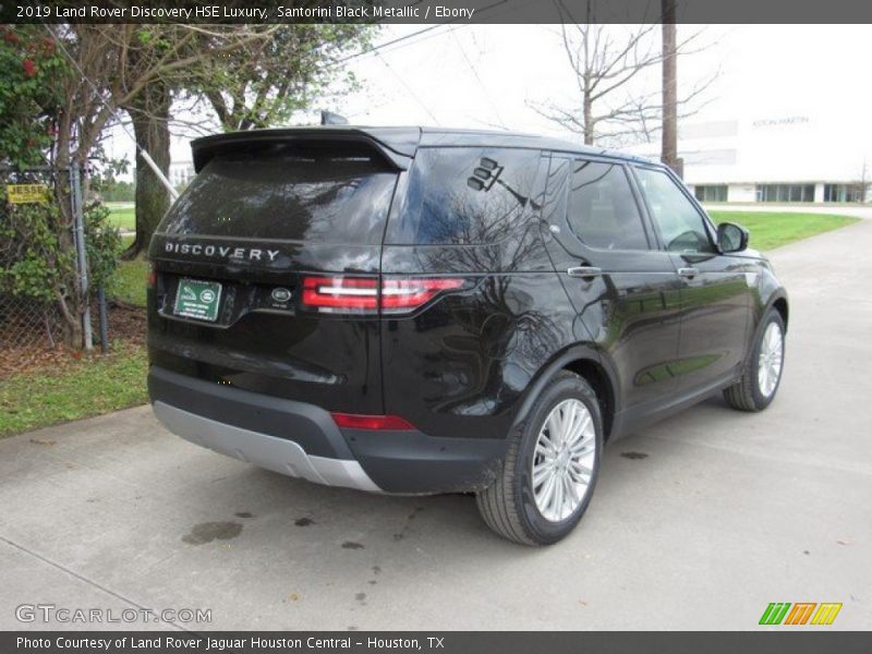 Santorini Black Metallic / Ebony 2019 Land Rover Discovery HSE Luxury