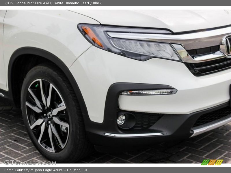 White Diamond Pearl / Black 2019 Honda Pilot Elite AWD