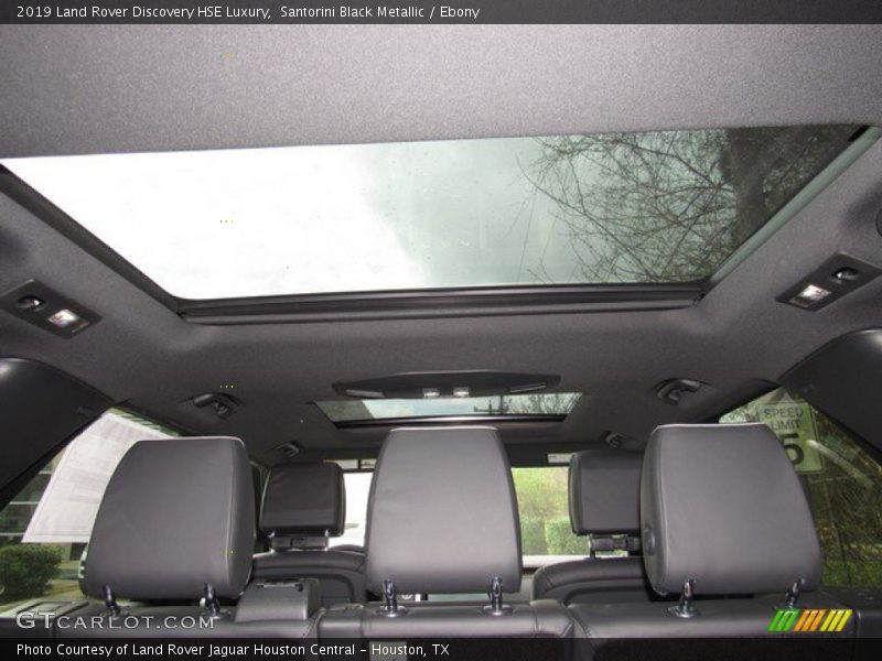 Santorini Black Metallic / Ebony 2019 Land Rover Discovery HSE Luxury