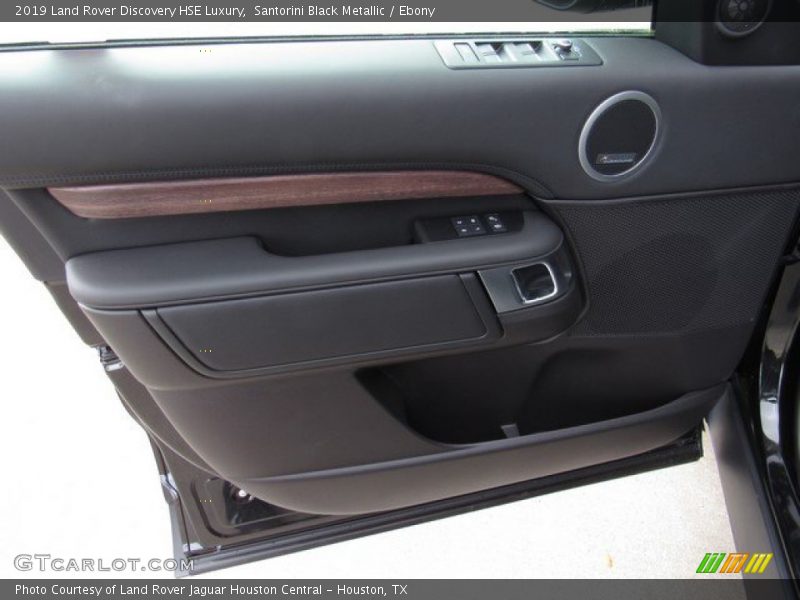 Santorini Black Metallic / Ebony 2019 Land Rover Discovery HSE Luxury