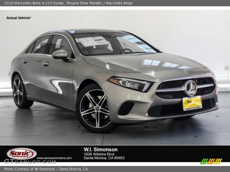 Mojave Silver Metallic / Macchiato Beige 2019 Mercedes-Benz A 220 Sedan
