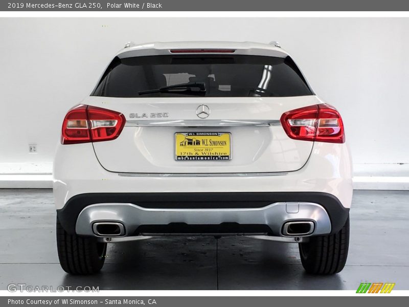Polar White / Black 2019 Mercedes-Benz GLA 250