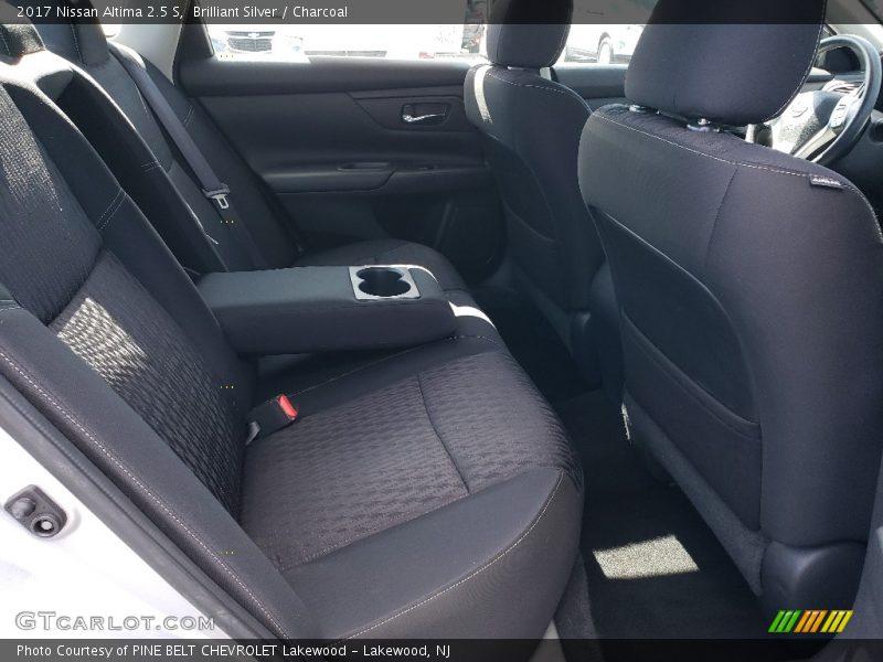 Brilliant Silver / Charcoal 2017 Nissan Altima 2.5 S