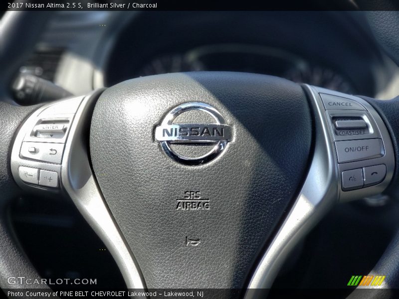 Brilliant Silver / Charcoal 2017 Nissan Altima 2.5 S