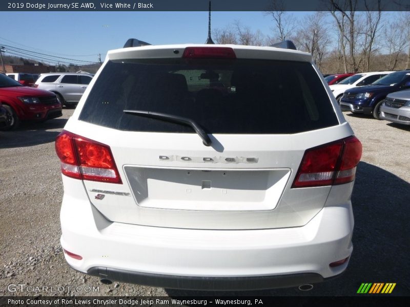 Vice White / Black 2019 Dodge Journey SE AWD