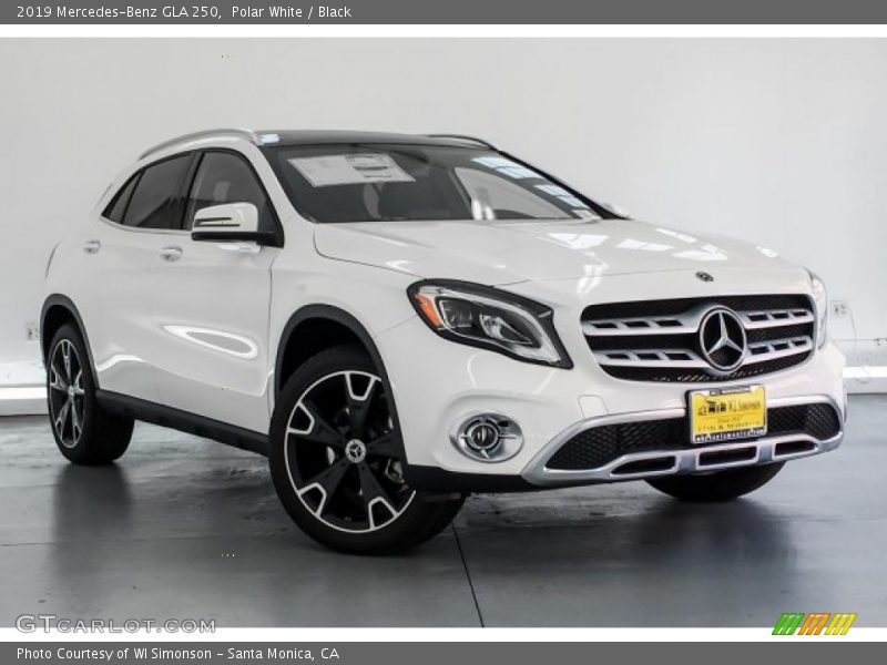 Polar White / Black 2019 Mercedes-Benz GLA 250