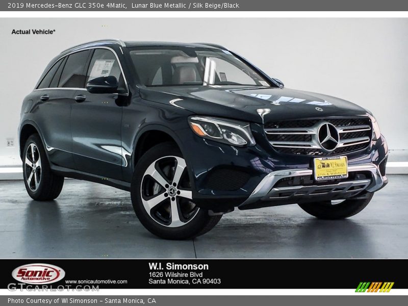 Lunar Blue Metallic / Silk Beige/Black 2019 Mercedes-Benz GLC 350e 4Matic