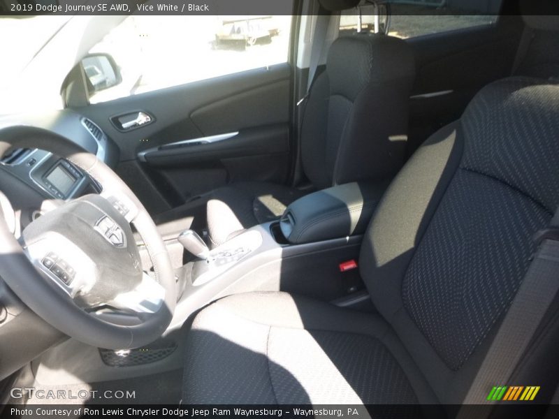 Vice White / Black 2019 Dodge Journey SE AWD