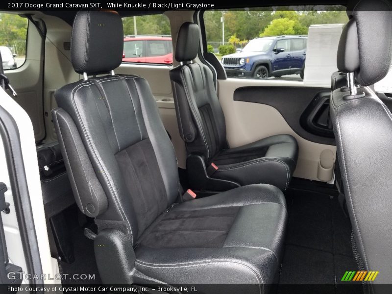 White Knuckle / Black/Light Graystone 2017 Dodge Grand Caravan SXT