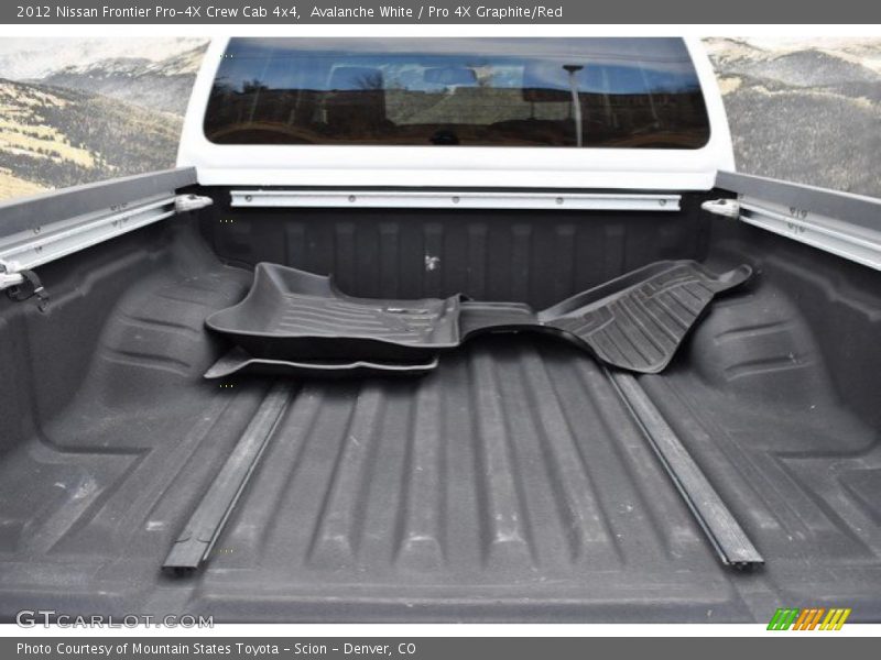 Avalanche White / Pro 4X Graphite/Red 2012 Nissan Frontier Pro-4X Crew Cab 4x4