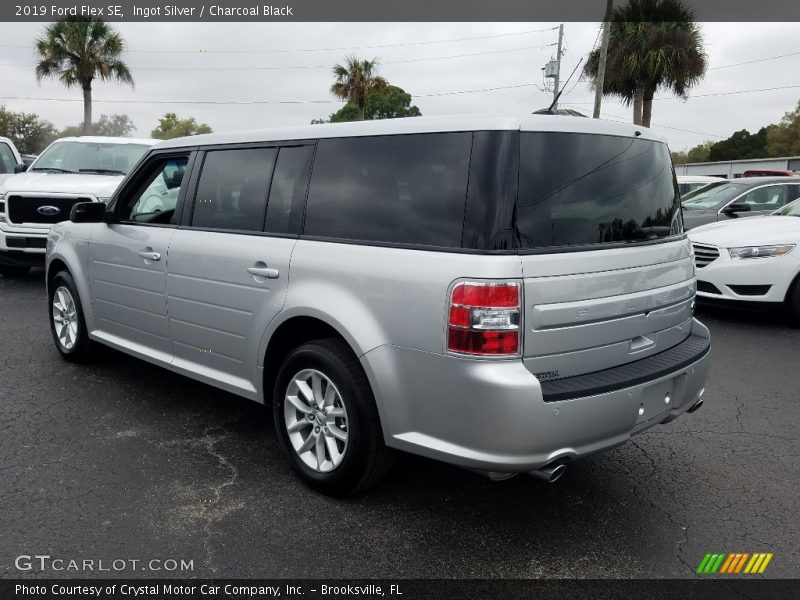 Ingot Silver / Charcoal Black 2019 Ford Flex SE