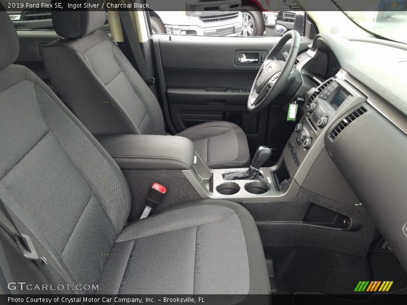 Ingot Silver / Charcoal Black 2019 Ford Flex SE