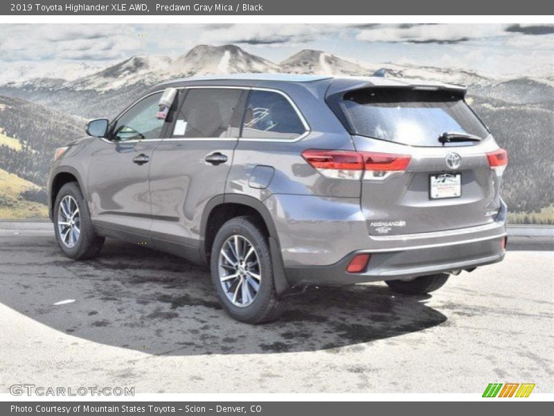 Predawn Gray Mica / Black 2019 Toyota Highlander XLE AWD