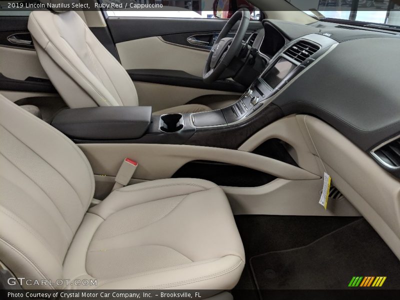 Ruby Red / Cappuccino 2019 Lincoln Nautilus Select