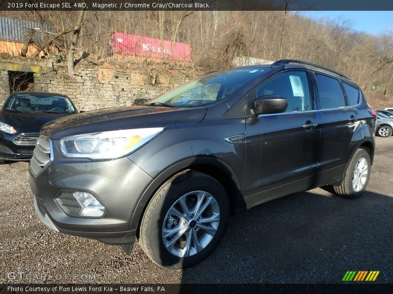 Magnetic / Chromite Gray/Charcoal Black 2019 Ford Escape SEL 4WD