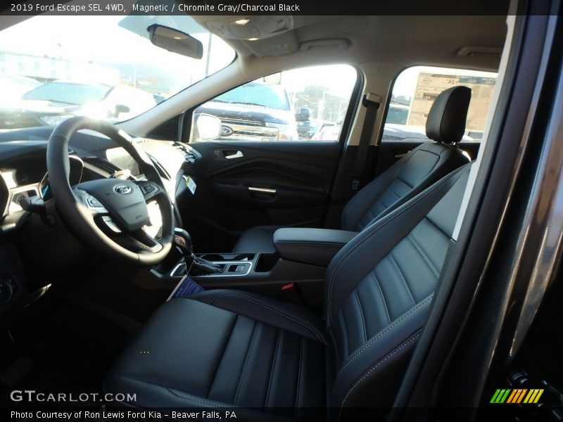 Magnetic / Chromite Gray/Charcoal Black 2019 Ford Escape SEL 4WD