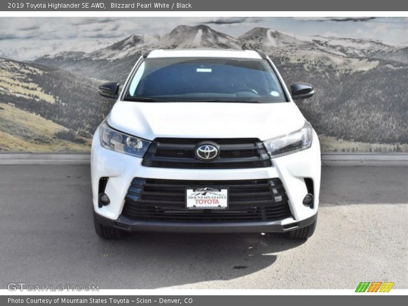 Blizzard Pearl White / Black 2019 Toyota Highlander SE AWD