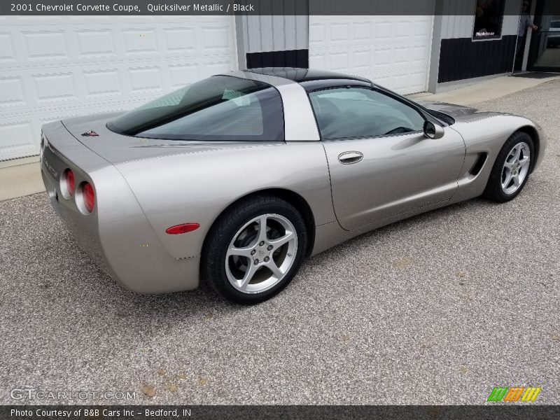 Quicksilver Metallic / Black 2001 Chevrolet Corvette Coupe