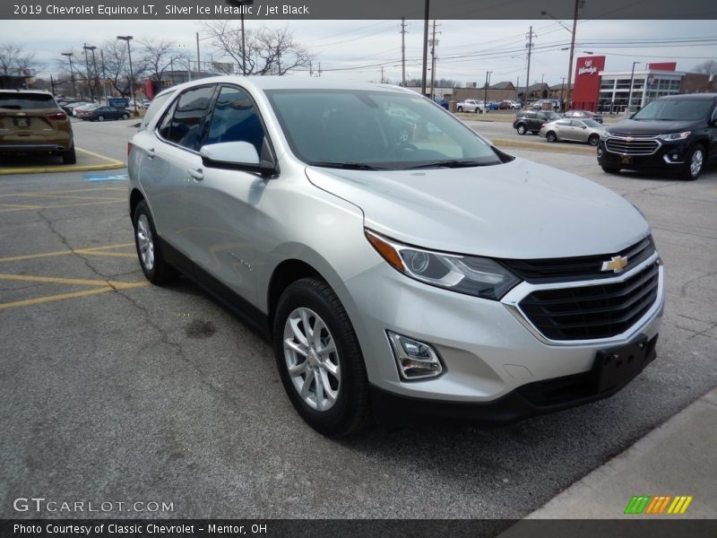 Silver Ice Metallic / Jet Black 2019 Chevrolet Equinox LT